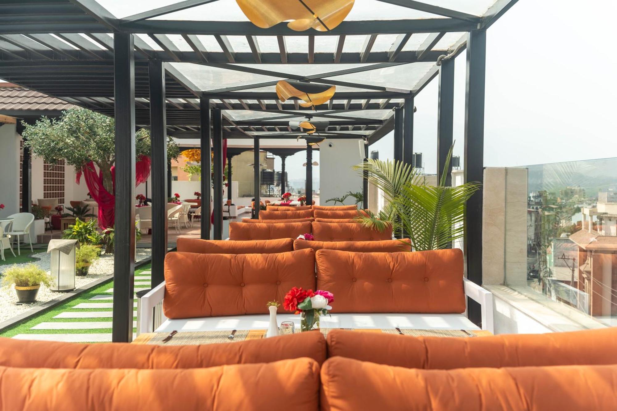 Square Hotel Kathmandu Luaran gambar